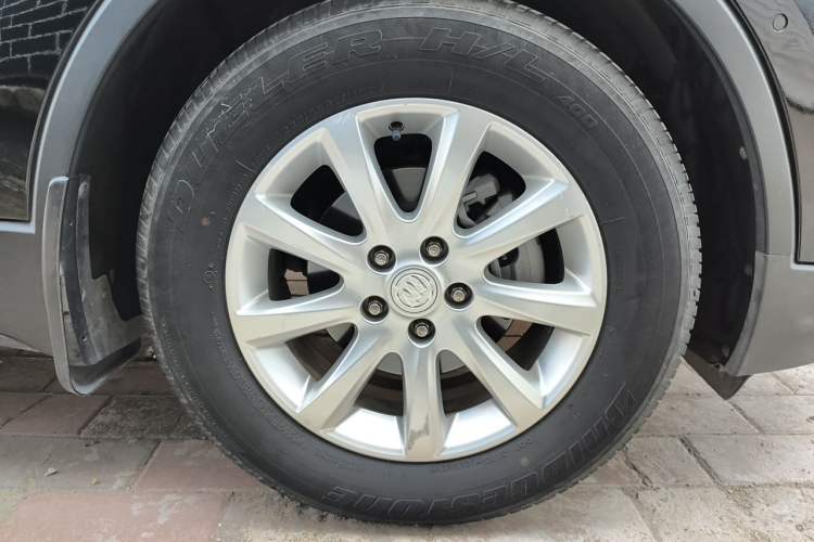 Used Buick Envision 2021 532T Two-Wheel-Drive Luxury Version Right Front Wheel Hub