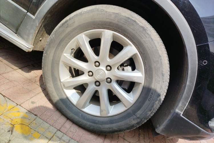 Used Buick Envision 2021 532T Two-Wheel-Drive Luxury Version Right Front Wheel Hub