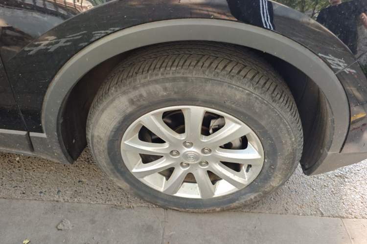 Used Buick Envision 2021 532T Two-Wheel-Drive Elite Version Right Front Wheel Hub