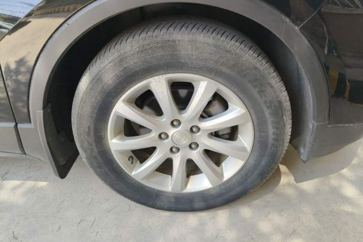 Used Buick Envision 2021 532T Two-Wheel-Drive Elite Version Right Front Wheel Hub