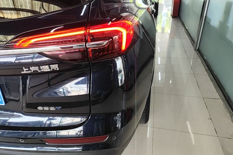 Used Buick Envision 2021 Encore Plus 652T Five-Seat Luxury Model Right Rear Taillight