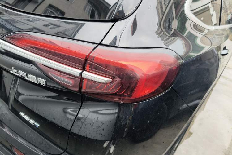 Used Buick Envision 2021 Encore Plus 652T Five-Seat Elite Model Right Rear Taillight