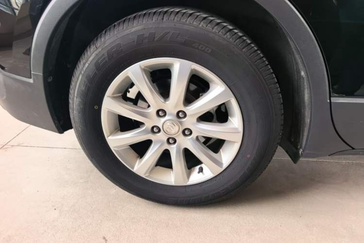 Used Buick Envision 2021 532T Two-Wheel-Drive Elite Version Right Rear Wheel Hub