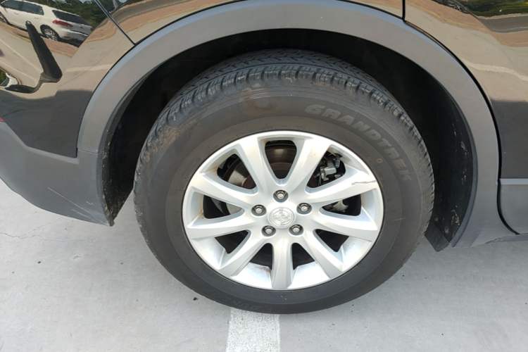 Used Buick Envision 2021 532T Two-Wheel-Drive Elite Version Right Rear Wheel Hub