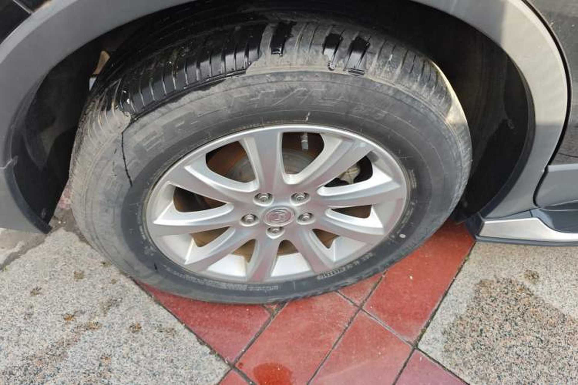Used Buick Envision 2021 532T Two-Wheel-Drive Leading Version Right Rear Wheel Hub