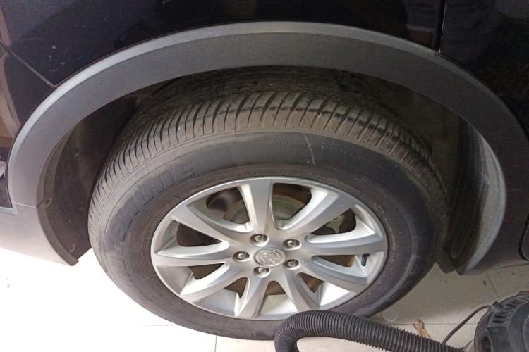 Used Buick Envision 2021 532T Two-Wheel-Drive Elite Version Right Rear Wheel Hub