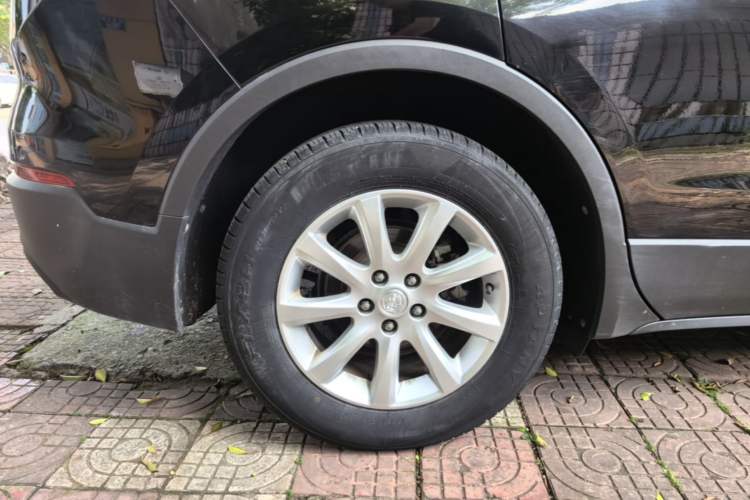 Used Buick Envision 2021 532T Two-Wheel-Drive Leading Version Right Rear Wheel Hub