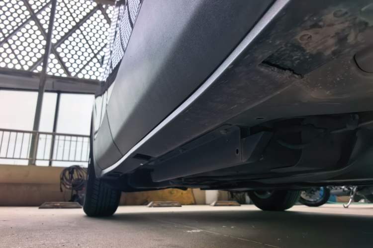 Used Buick Envision 2021 532T Two-Wheel-Drive Elite Version Right Side Sill