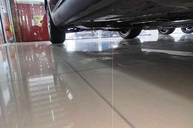 Used Buick Envision 2021 Encore Plus 652T Five-Seat Luxury Model Right Side Sill