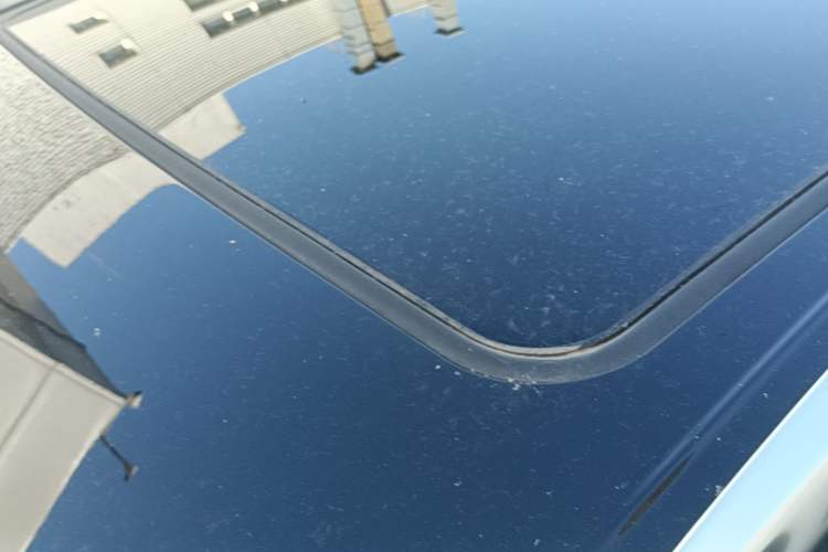 Used Buick Envision 2021 532T Two-Wheel-Drive Elite Version Roof