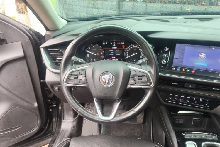 Used Buick Envision 2021 Encore Plus 652T Five-Seat All-Wheel-Drive Luxury Model Steering Wheel