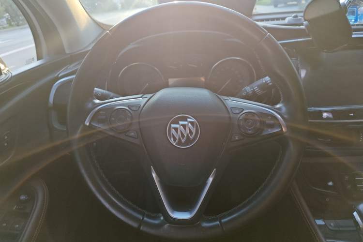Used Buick Envision 2021 532T Two-Wheel-Drive Elite Version Steering Wheel