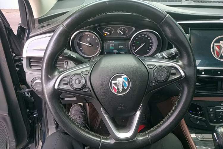 Used Buick Envision 2021 532T Two-Wheel-Drive Luxury Version Steering Wheel