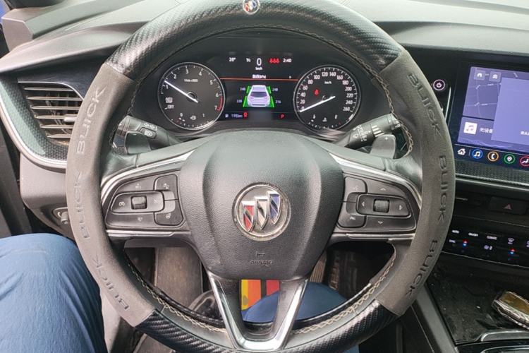 Used Buick Envision 2021 Encore Plus 652T Five-Seat Luxury Model Steering Wheel