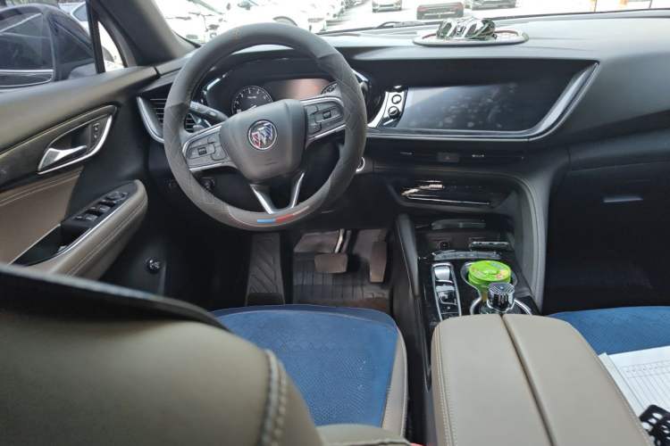 Used Buick Envision 2021 Encore Plus 652T Five-Seat Luxury Model Steering Wheel