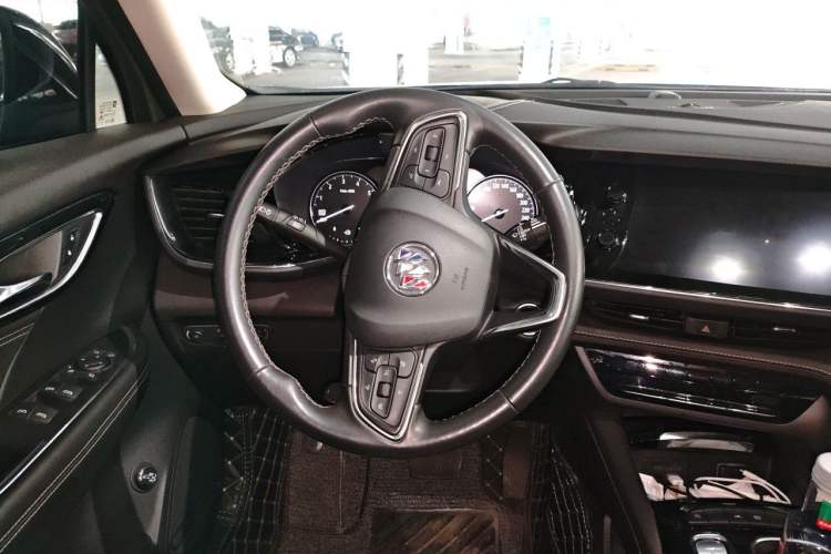 Used Buick Envision 2021 Encore Plus 652T Five-Seat Luxury Model Steering Wheel