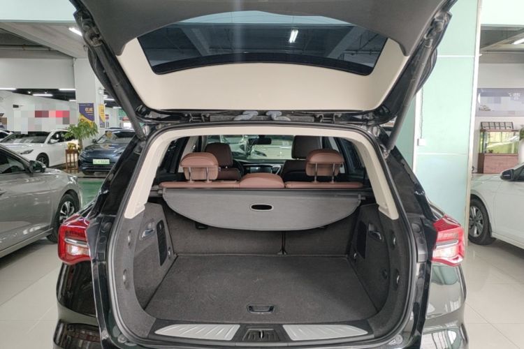 Used Buick Envision 2021 532T Two-Wheel-Drive Luxury Version Trunk
