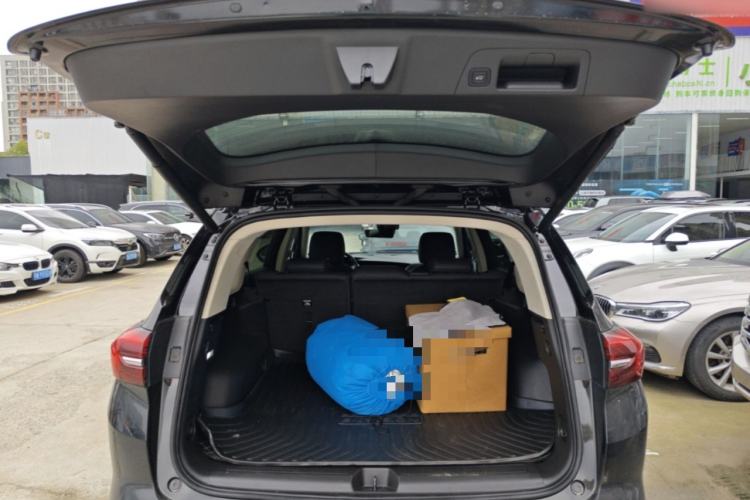 Used Buick Envision 2021 Encore Plus 652T Five-Seat Luxury Model Trunk