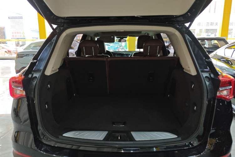 Used Buick Envision 2021 532T Two-Wheel-Drive Elite Version Trunk