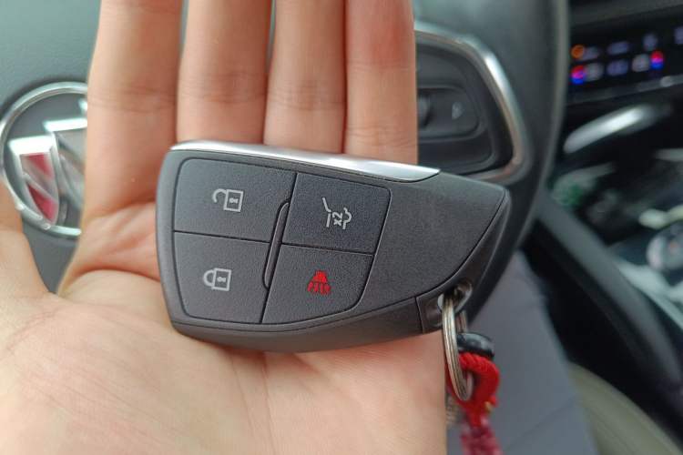 Used Buick Envision 2021 Encore Plus 652T Five-Seat Luxury Model Vehicle Key