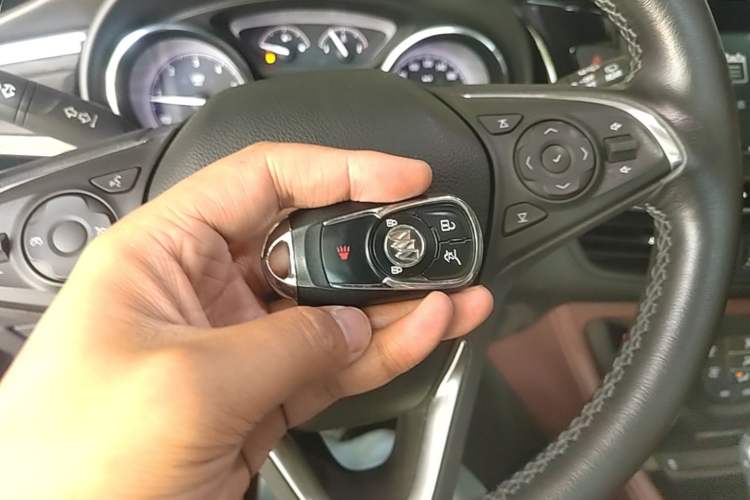 Used Buick Envision 2021 532T Two-Wheel-Drive Luxury Version Vehicle Key