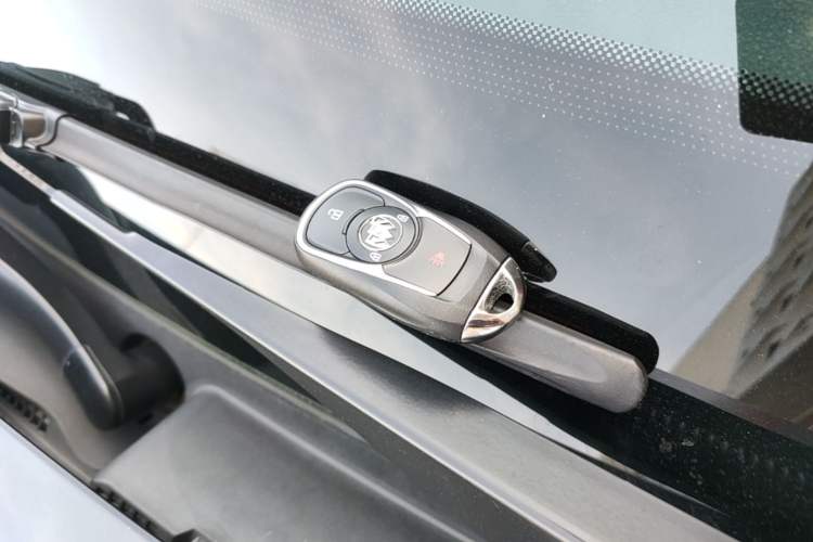 Used Buick Envision 2021 532T Two-Wheel-Drive Elite Version Vehicle Key