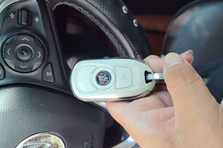 Used Buick Envision 2021 532T Two-Wheel-Drive Elite Version Vehicle Key
