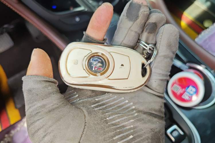 Used Buick Envision 2021 532T Two-Wheel-Drive Elite Version Vehicle Key