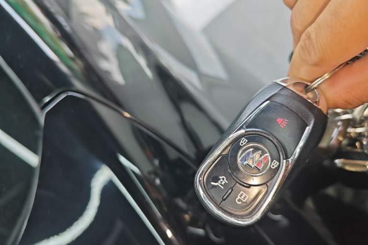 Used Buick Envision 2021 532T Two-Wheel-Drive Luxury Version Vehicle Key