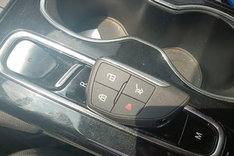 Used Buick Envision 2021 Encore Plus 652T Five-Seat Elite Model Vehicle Key