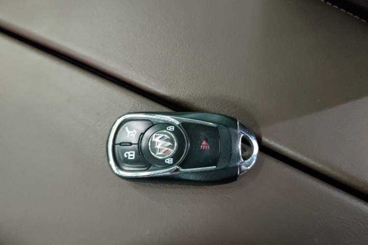 Used Buick Envision 2021 532T Two-Wheel-Drive Luxury Version Vehicle Key