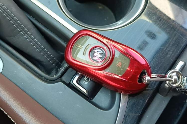 Used Buick Envision 2021 532T Two-Wheel-Drive Elite Version Vehicle Key