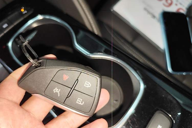 Used Buick Envision 2021 Encore Plus 652T Five-Seat Luxury Model Vehicle Key