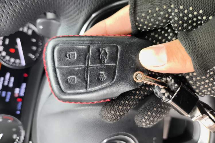 Used Buick Envision 2021 Encore Plus 652T Five-Seat Elite Model Vehicle Key