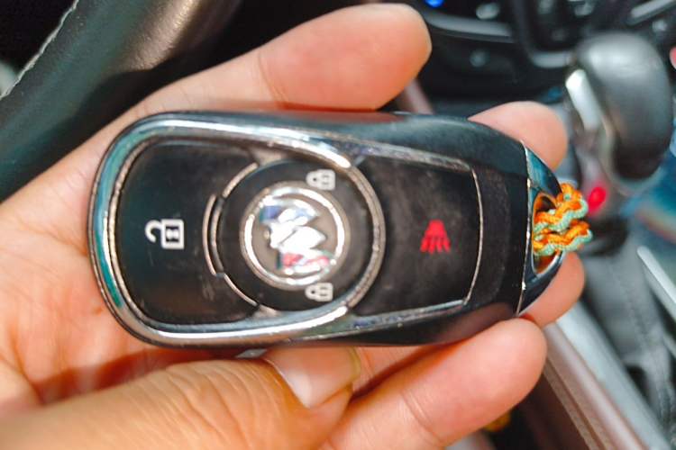 Used Buick Envision 2021 532T Two-Wheel-Drive Elite Version Vehicle Key