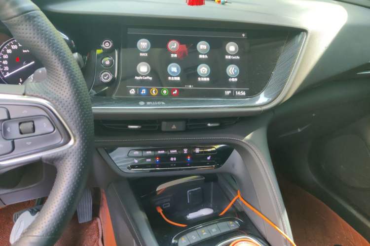 Used Buick Envision 2021 Encore Plus 652T Five-Seat All-Wheel-Drive Luxury Model Audio And AC Panel