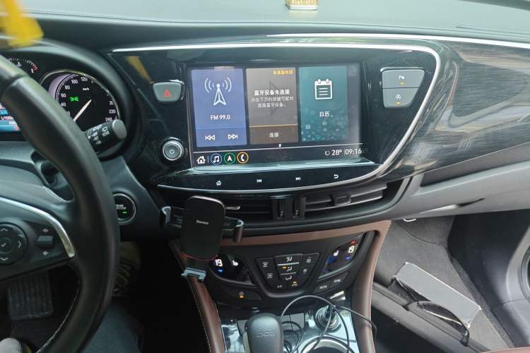 Used Buick Envision 2021 532T Two-Wheel-Drive Elite Version Audio And AC Panel