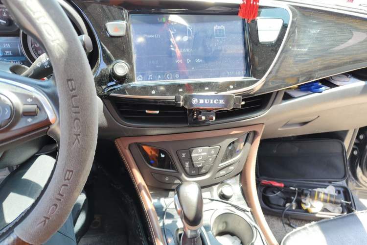 Used Buick Envision 2021 532T Two-Wheel-Drive Elite Version Audio And AC Panel
