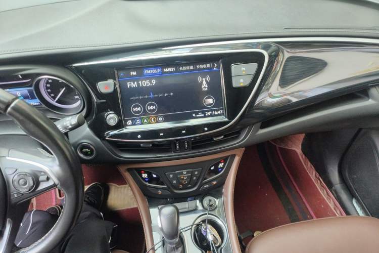 Used Buick Envision 2021 532T Two-Wheel-Drive Elite Version Audio And AC Panel