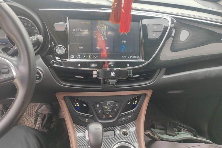 Used Buick Envision 2021 532T Two-Wheel-Drive Elite Version Audio And AC Panel