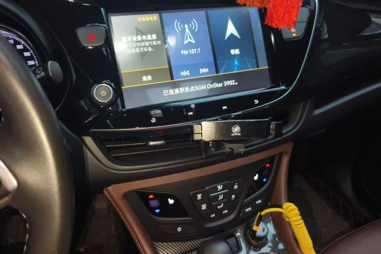 Used Buick Envision 2021 532T Two-Wheel-Drive Elite Version Audio And AC Panel
