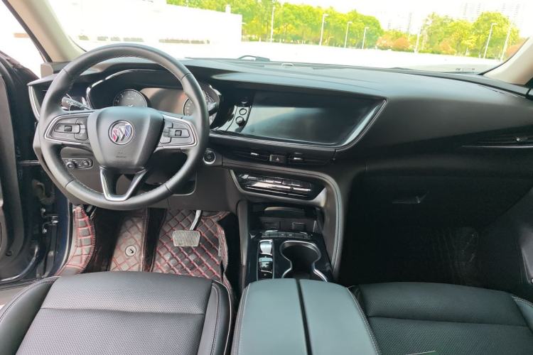 Used Buick Envision 2021 Encore Plus 652T Five-Seat Luxury Model Center Console