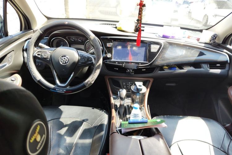 Used Buick Envision 2021 532T Two-Wheel-Drive Elite Version Center Console