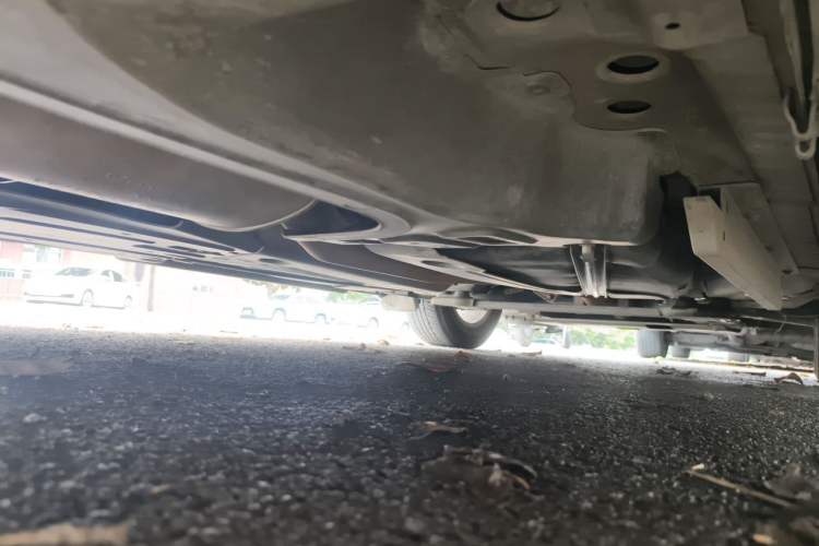Used Buick Envision 2021 532T Two-Wheel-Drive Luxury Version Chassis Rear Right