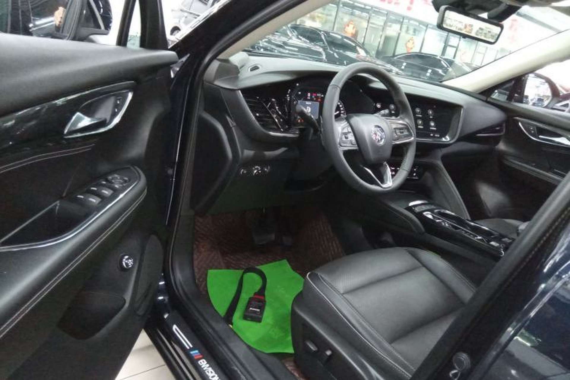 Used Buick Envision 2021 Encore Plus 652T Five-Seat Luxury Model Driver Seat