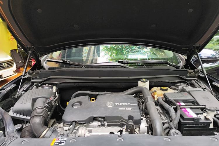 Used Buick Envision 2021 532T Two-Wheel-Drive Leading Version Engine Bay