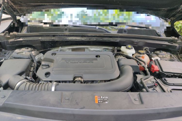 Used Buick Envision 2021 Encore Plus 652T Five-Seat All-Wheel-Drive Luxury Model Engine Bay