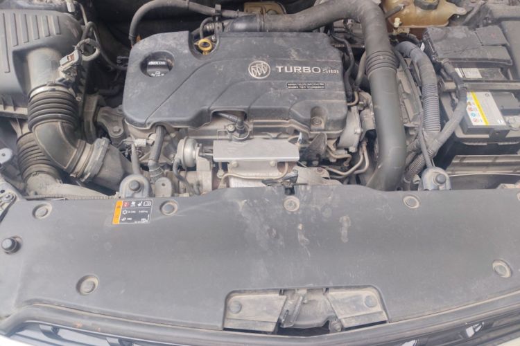Used Buick Envision 2021 532T Two-Wheel-Drive Elite Version Engine Bay