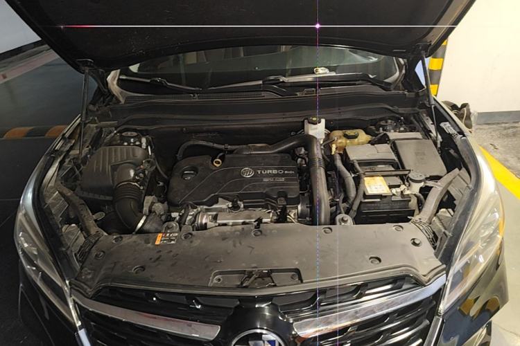Used Buick Envision 2021 532T Two-Wheel-Drive Elite Version Engine Bay