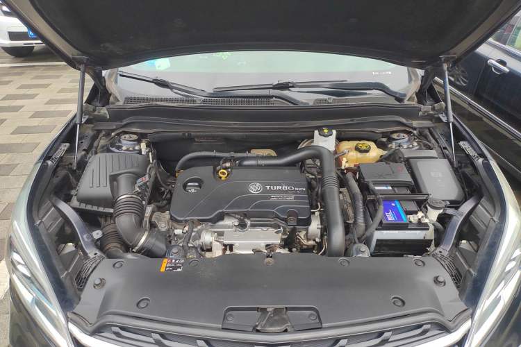 Used Buick Envision 2021 532T Two-Wheel-Drive Leading Version Engine Bay